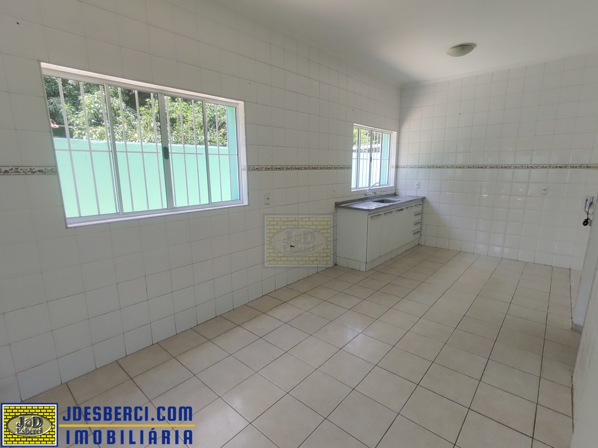 Casa para alugar com 3 quartos, 180m² - Foto 3