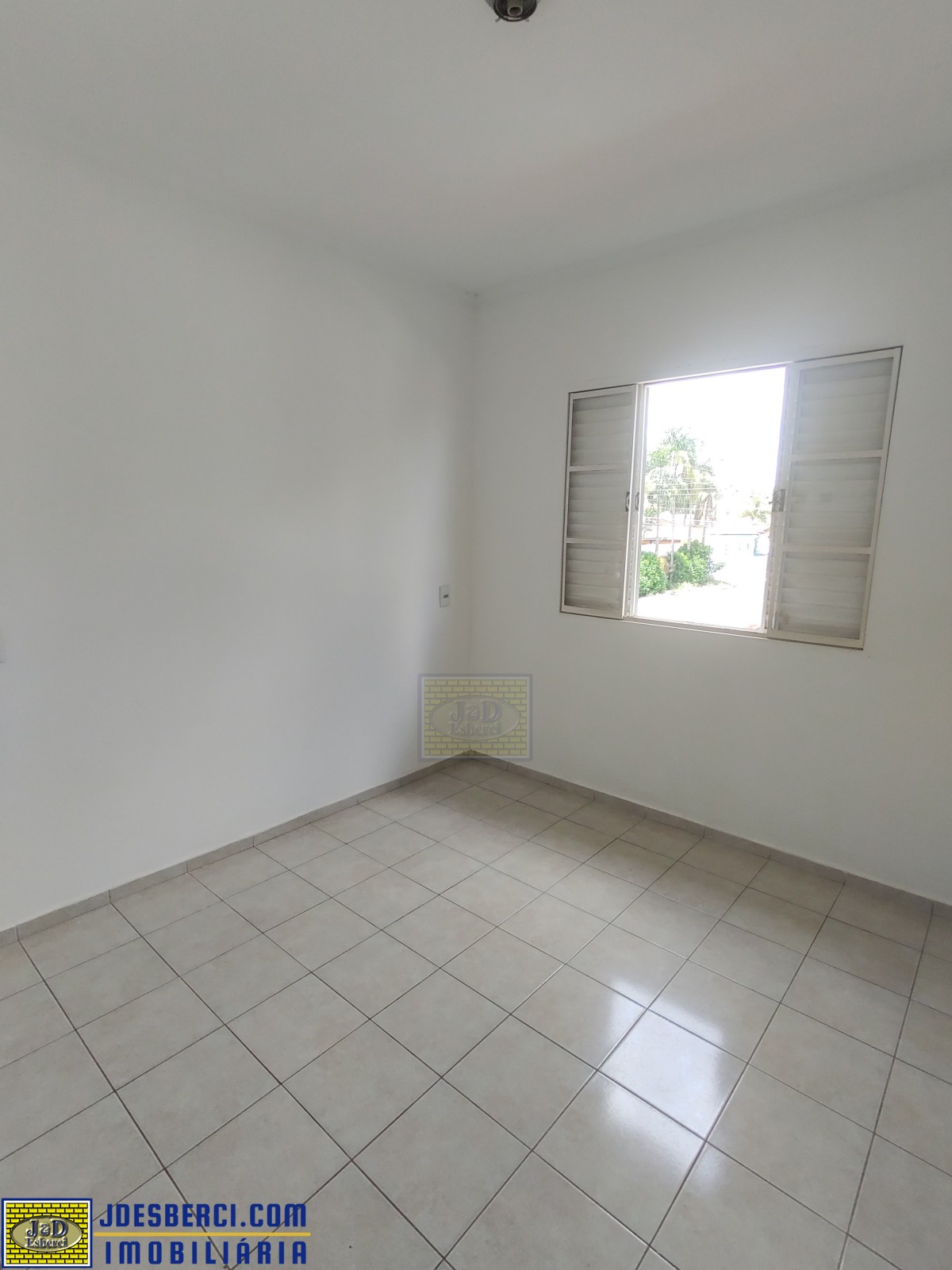 Casa para alugar com 3 quartos, 180m² - Foto 10