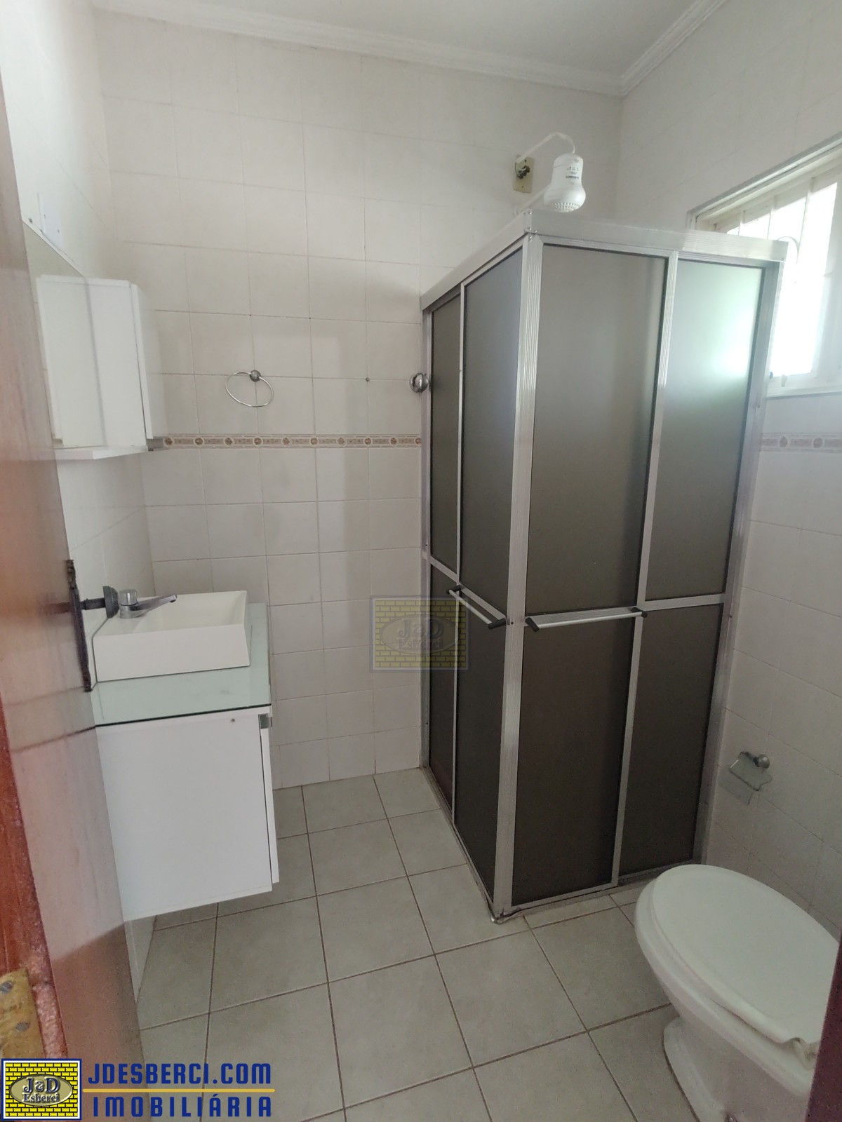 Casa para alugar com 3 quartos, 180m² - Foto 12