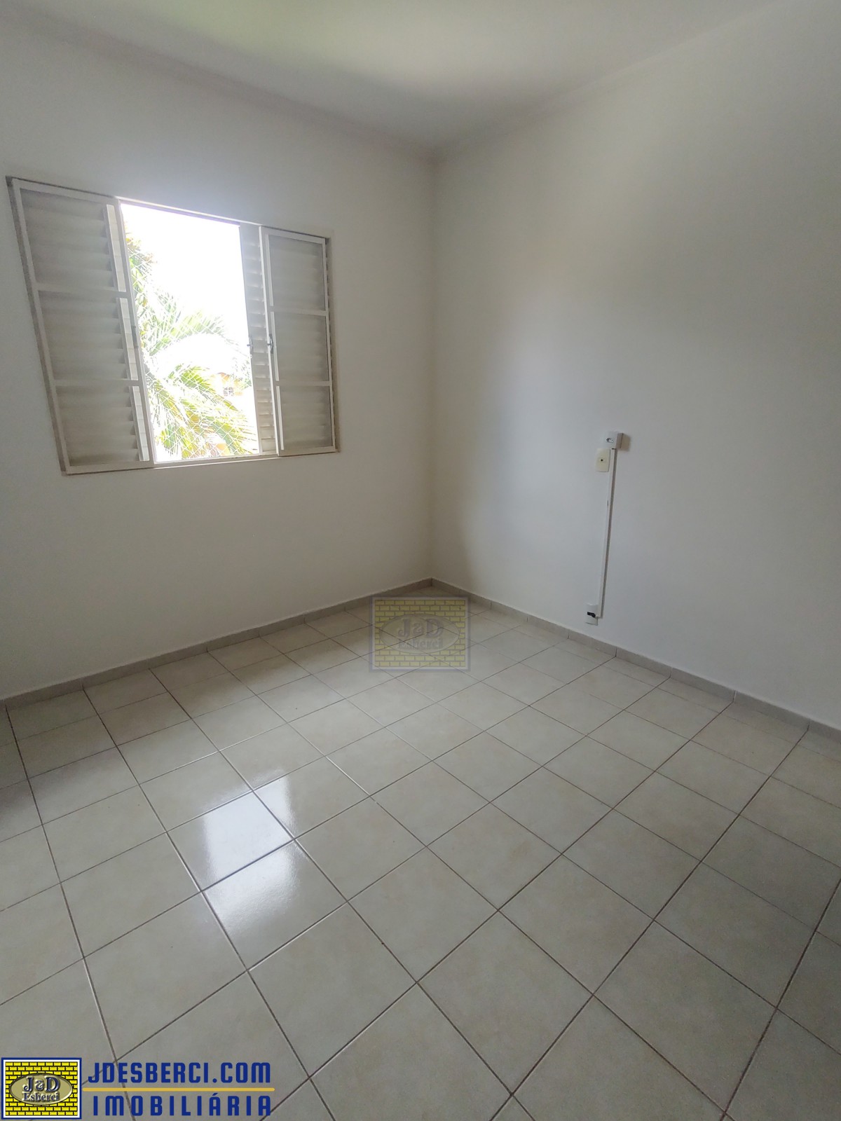 Casa para alugar com 3 quartos, 180m² - Foto 14