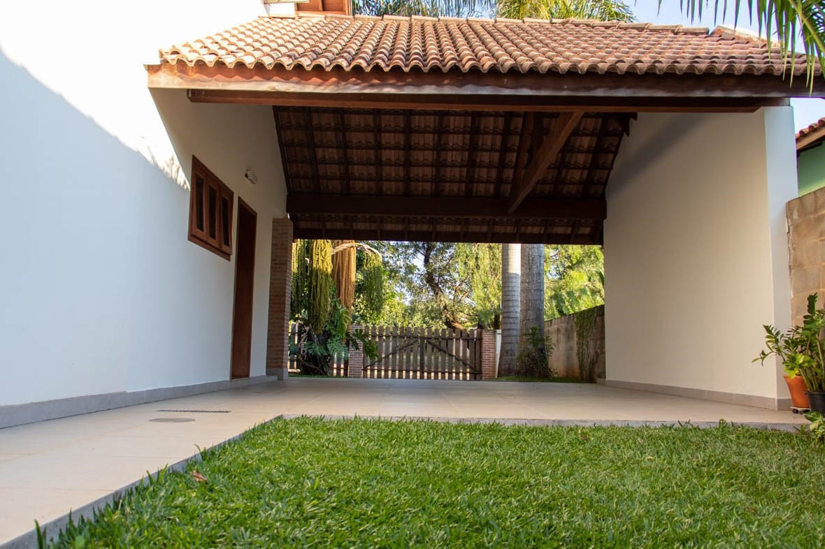 Casa de Condomínio à venda e aluguel com 3 quartos, 242m² - Foto 14