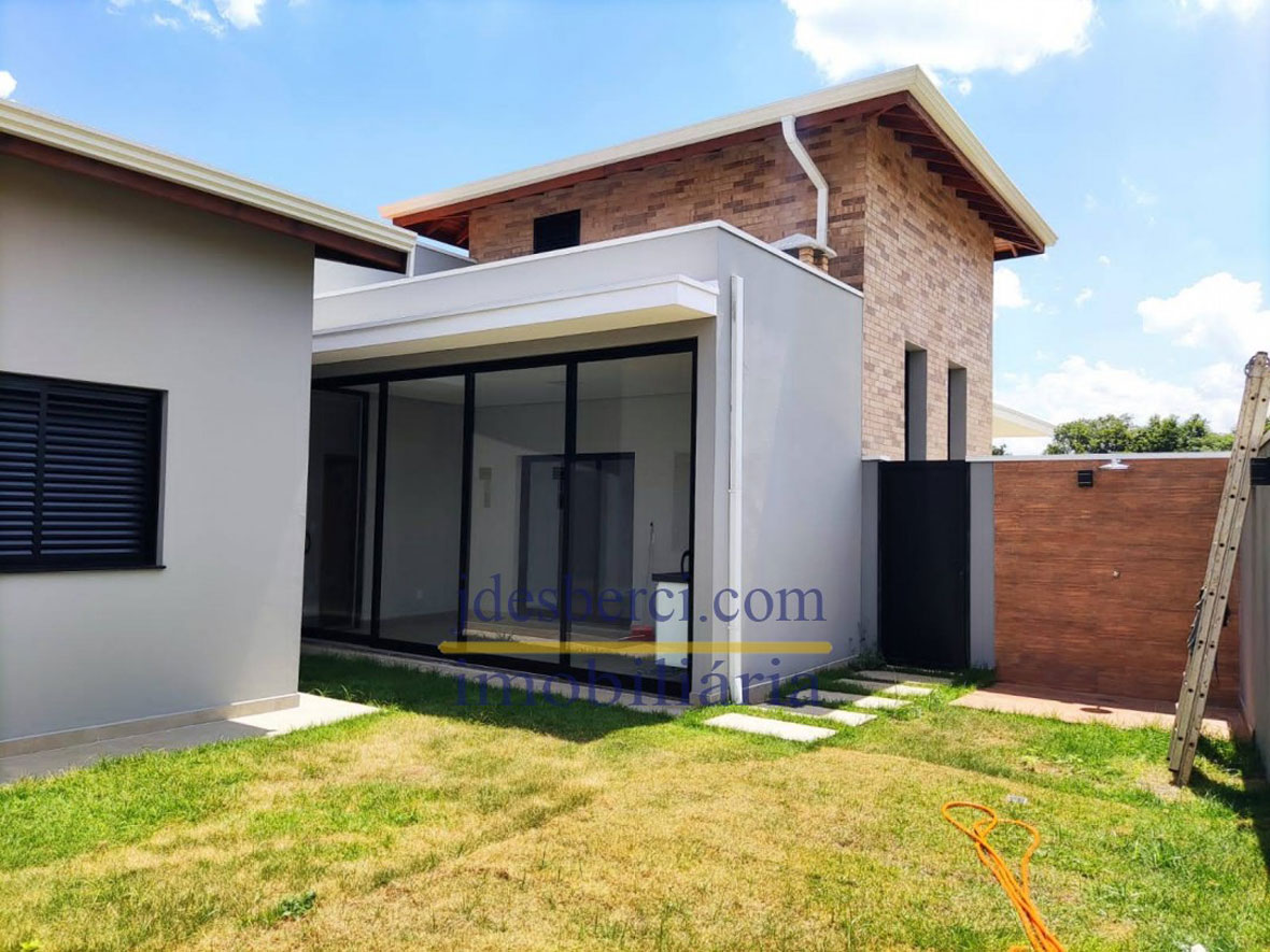 Casa à venda com 3 quartos, 172m² - Foto 8