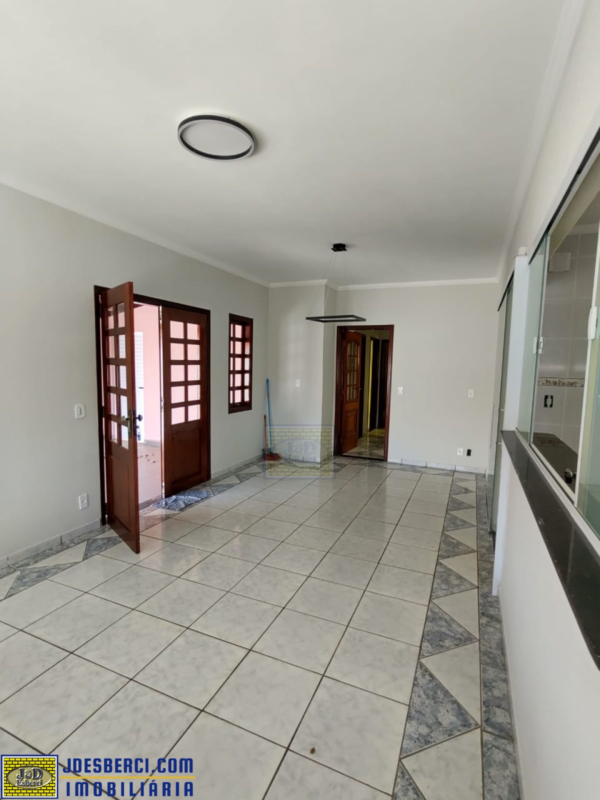 Casa para alugar com 3 quartos, 139m² - Foto 7